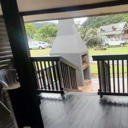 Port St Johns River Lodge Port Saint Johnʼs Esterno foto